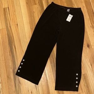 Chico's Travelers Button Crop Pants (Chocolate Chip) NEW